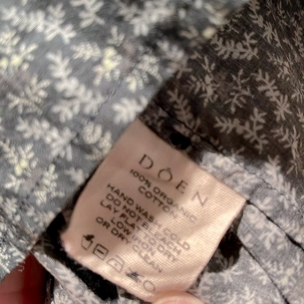 EUC Doen Plum Top /XXL, Evergreen Winter Ditsy/ - Picture 7 of 7
